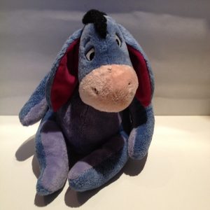 Doudou Bourriquet Noeud Framboise 28 cm Disney